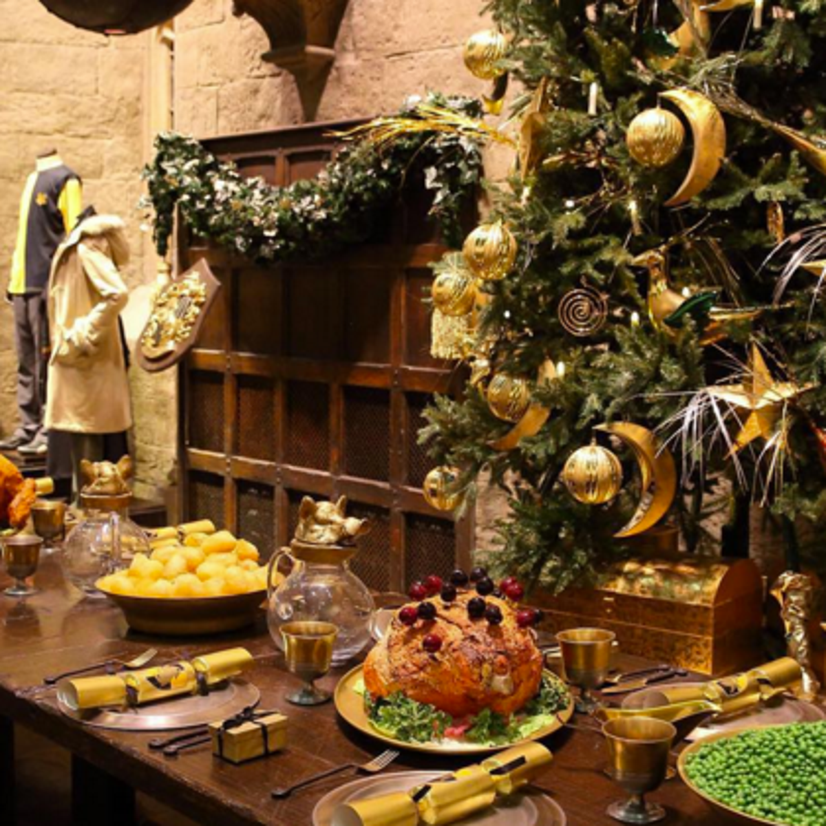 Harry Potter fans enjoy Christmas dinner at Hogwarts in true